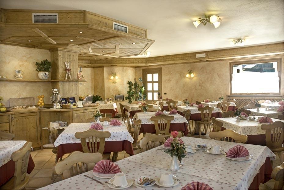 Hotel Costanza Mountain Holiday Livigno Dış mekan fotoğraf