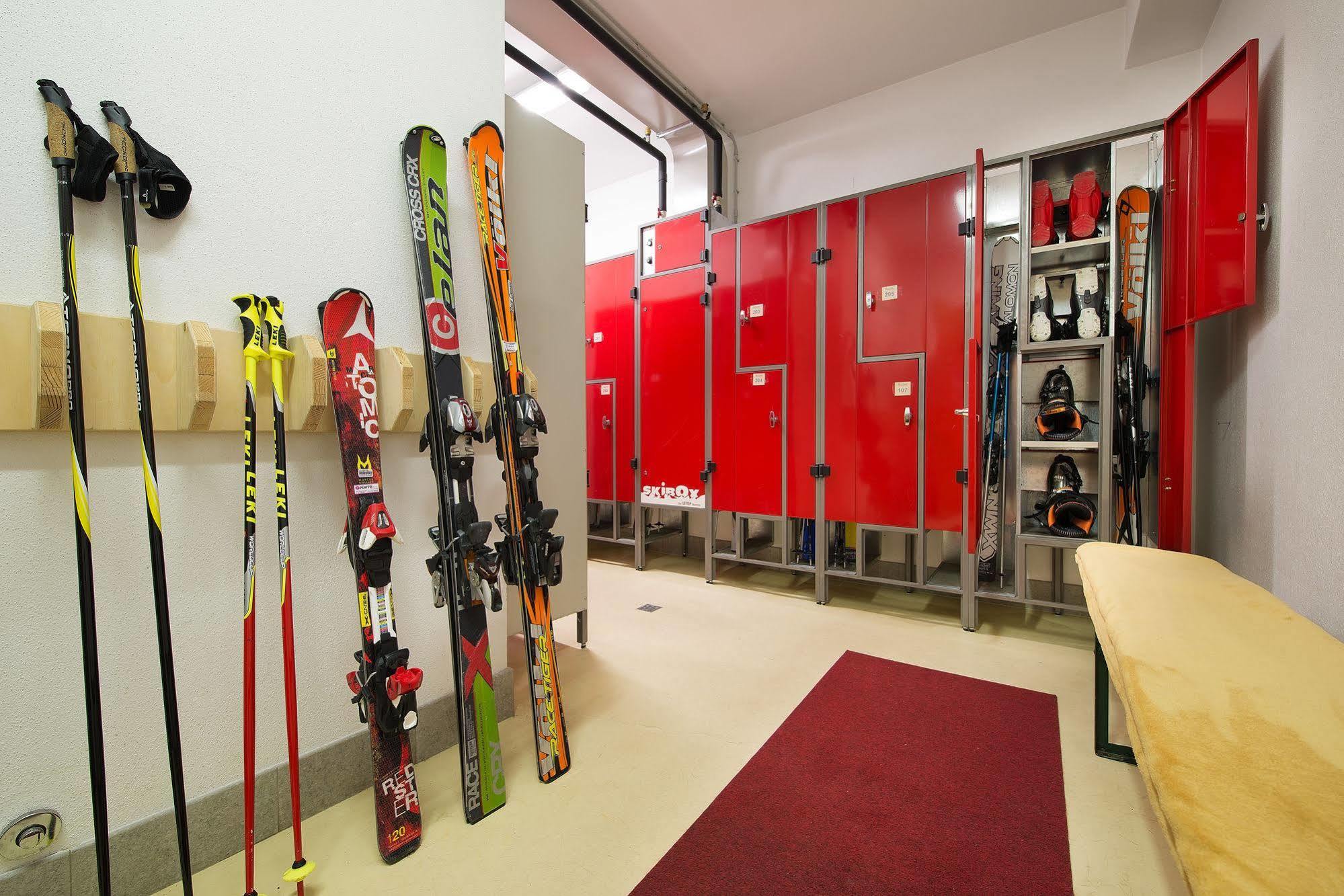 Hotel Costanza Mountain Holiday Livigno Dış mekan fotoğraf